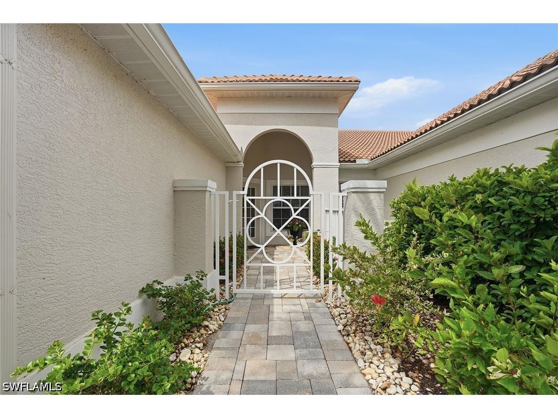 9290 Spring Run Boulevard Estero FL 34135 226016696 image21