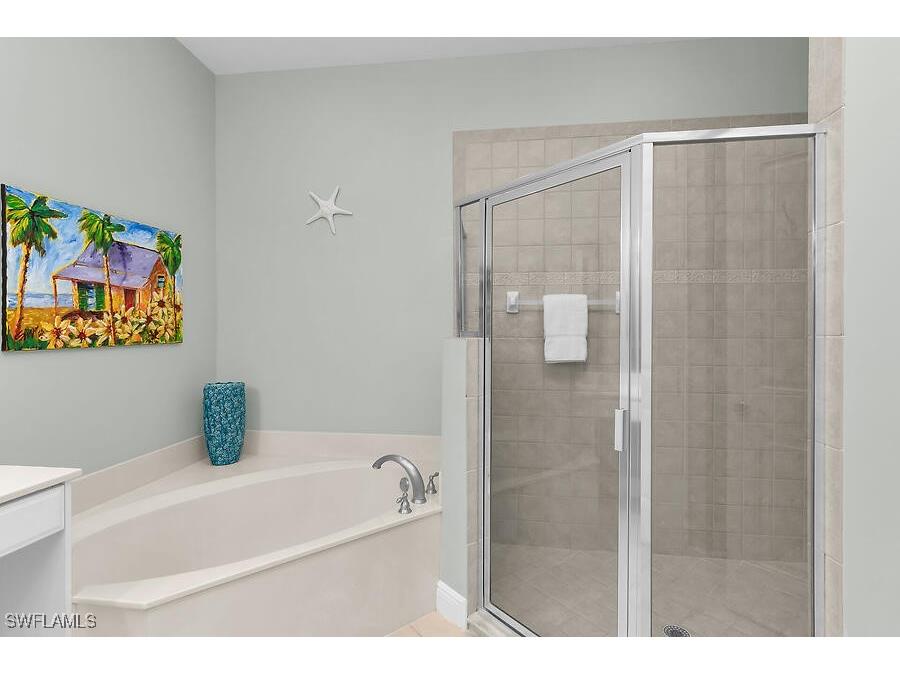 9292 Belle Court #101 Naples FL 34114 226000254 image15