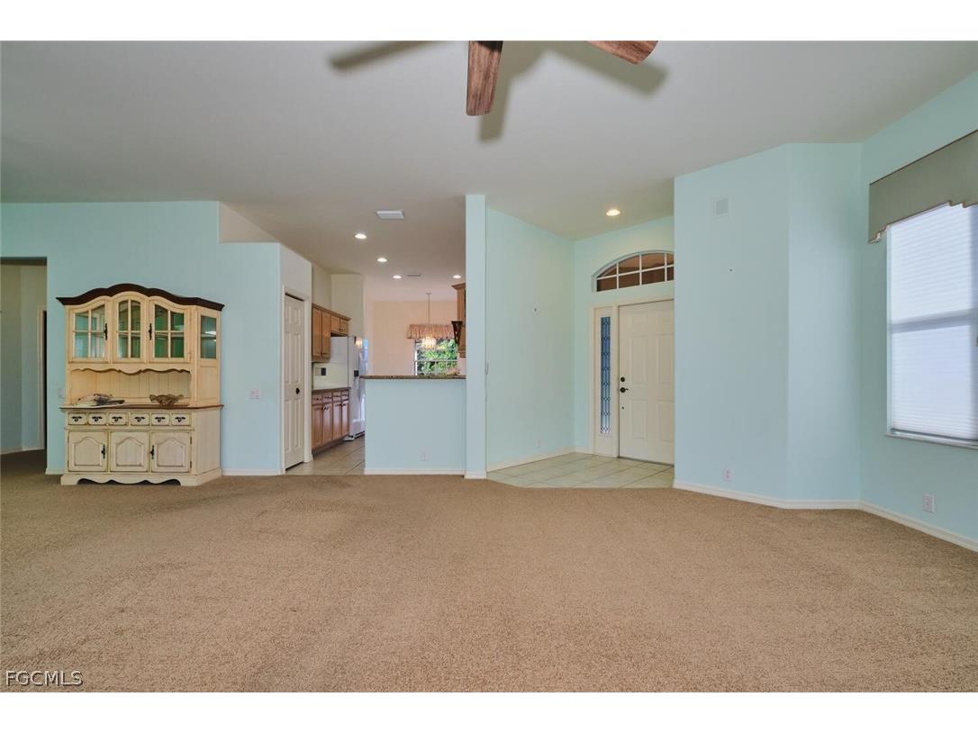 9293 Garden Pointe Fort Myers FL 33908 2026012125 image13