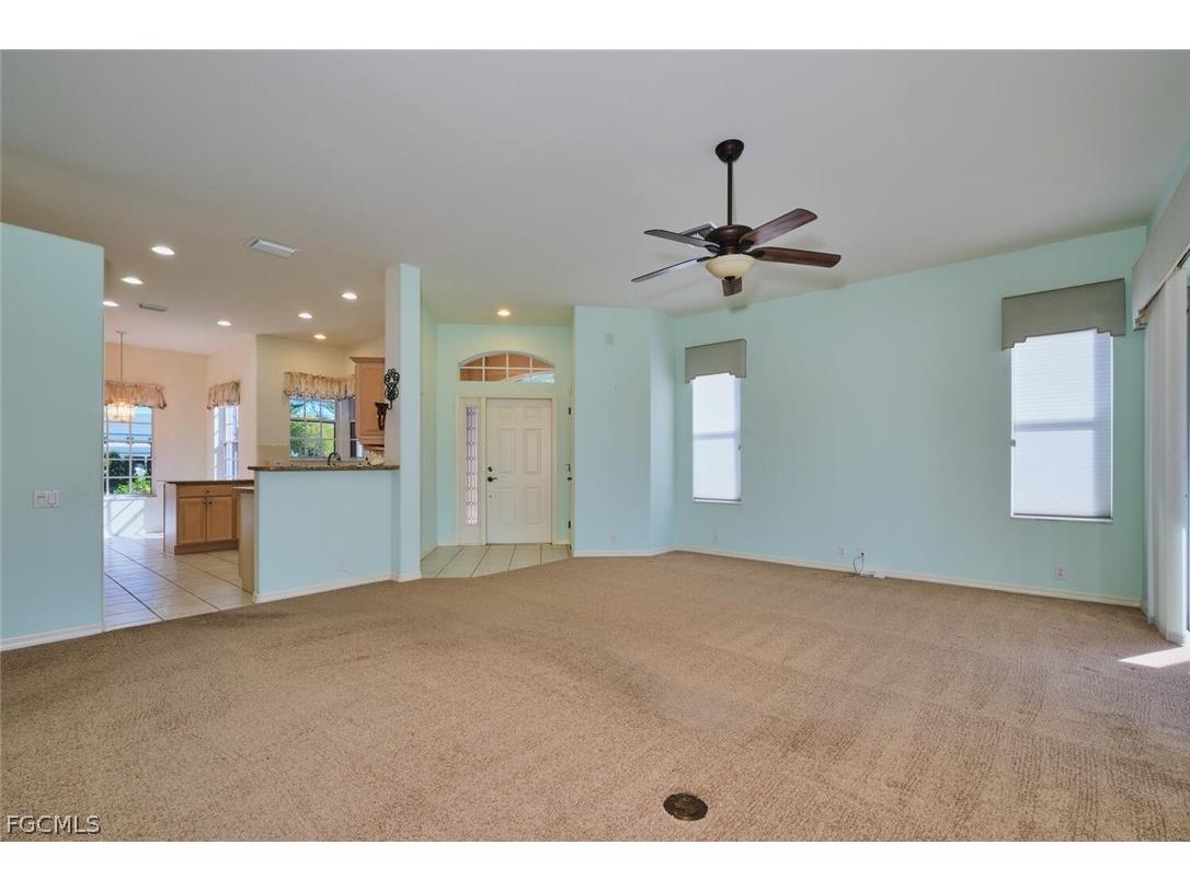 9293 Garden Pointe Fort Myers FL 33908 2026012125 image14