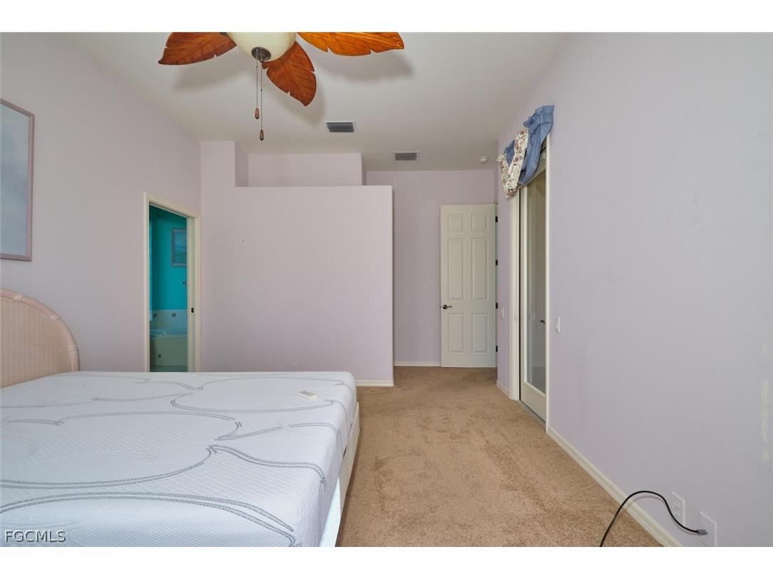 9293 Garden Pointe Fort Myers FL 33908 2026012125 image21
