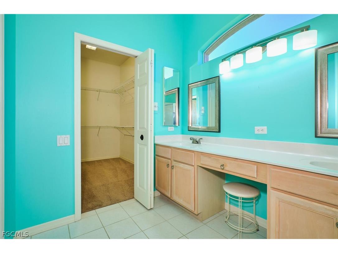 9293 Garden Pointe Fort Myers FL 33908 2026012125 image29