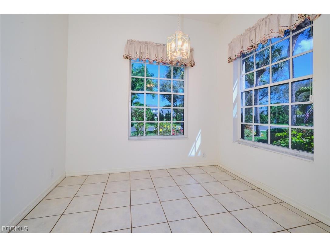 9293 Garden Pointe Fort Myers FL 33908 2026012125 image36