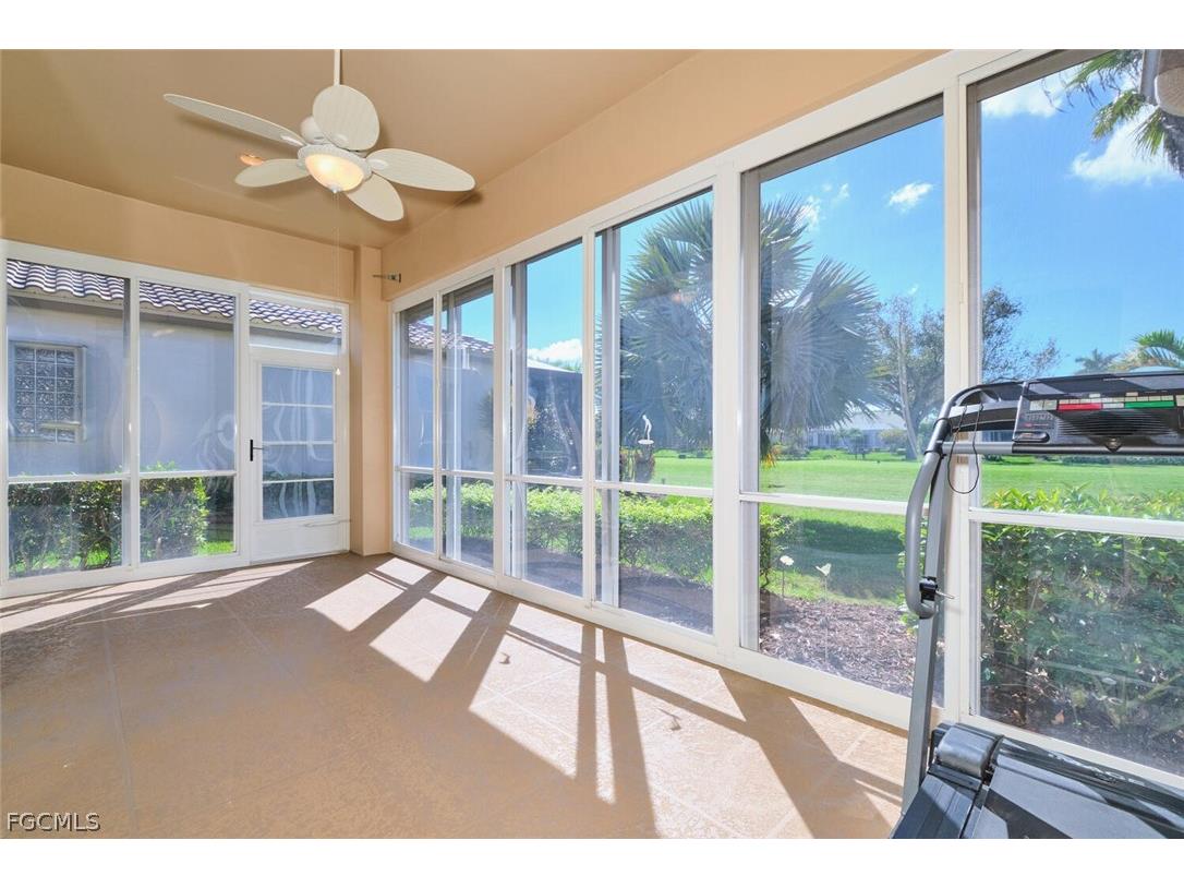 9293 Garden Pointe Fort Myers FL 33908 2026012125 image5