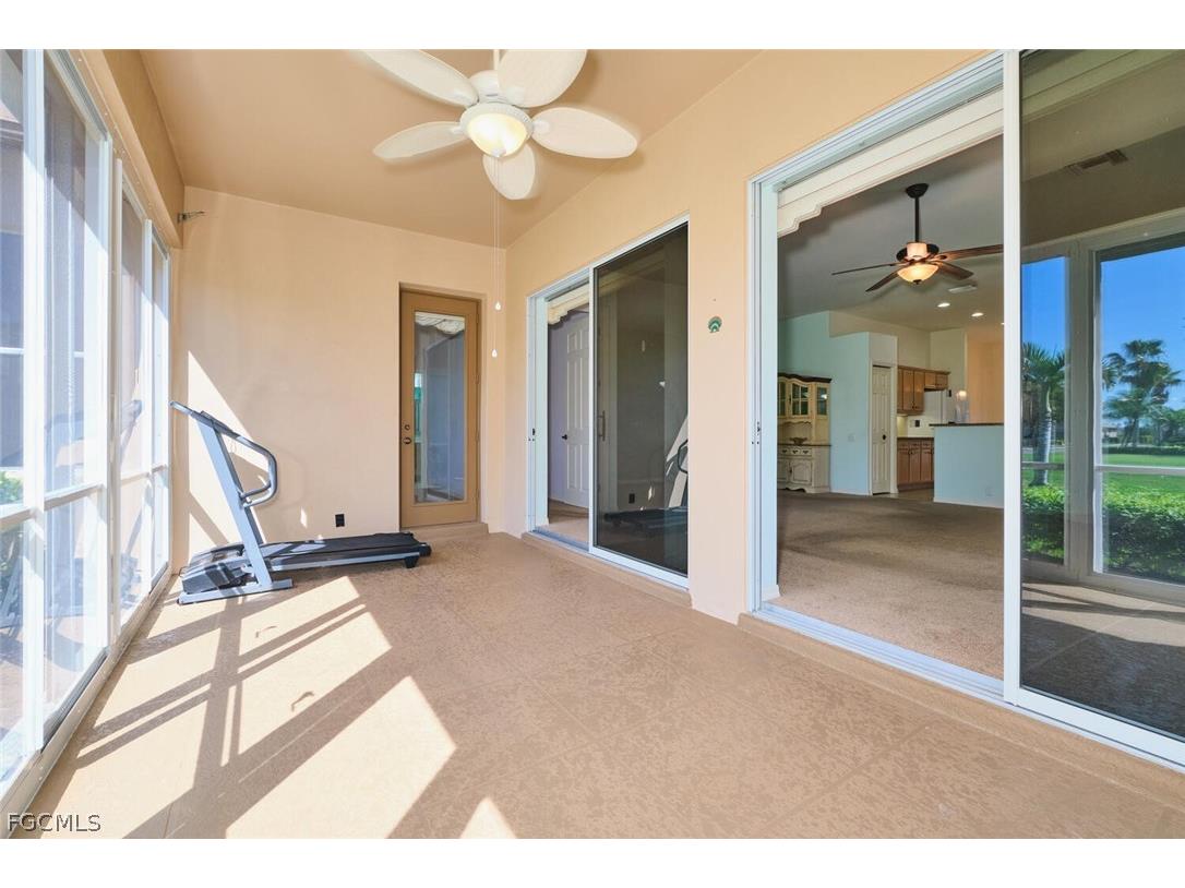 9293 Garden Pointe Fort Myers FL 33908 2026012125 image7