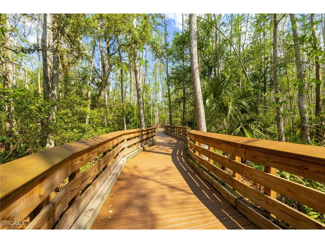 9295 Aviano Drive Fort Myers FL 33913 2025022037 image34