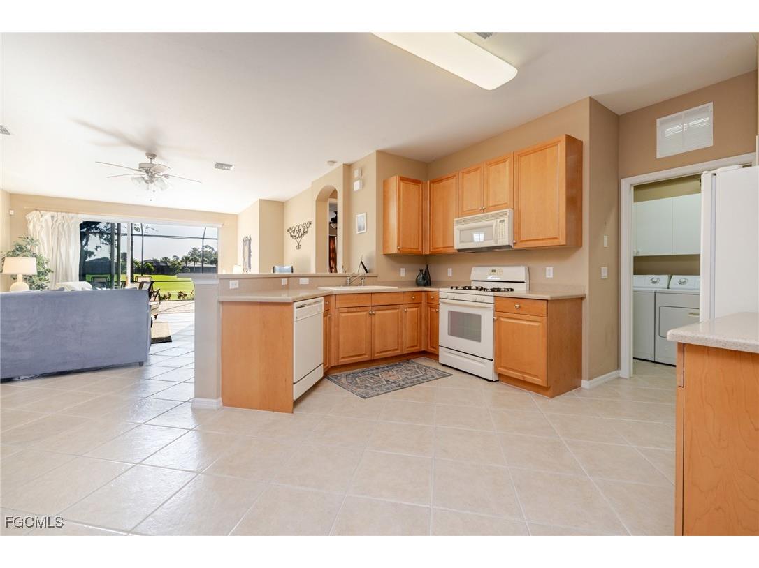 9295 Aviano Drive Fort Myers FL 33913 2025022037 image6