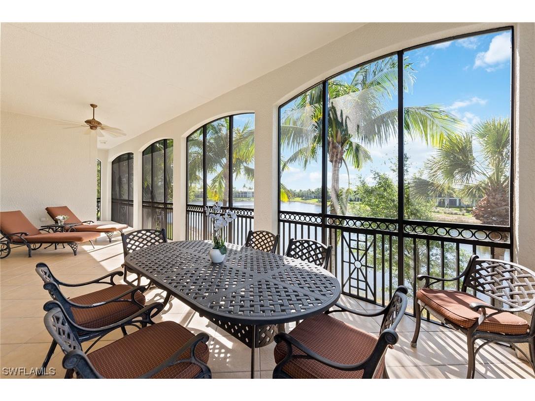 9296 Belle Court #204 Naples FL 34114 223033925 image1