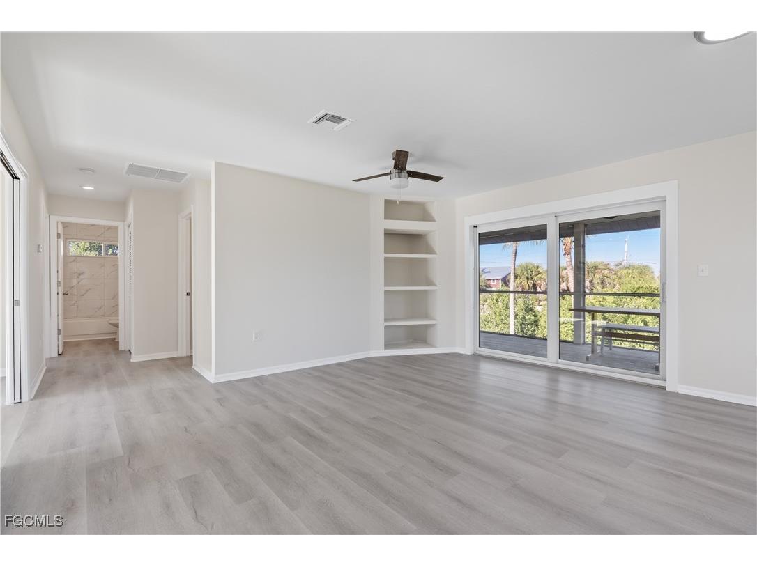 9297 Kincaid Court Sanibel FL 33957 2025006486 image11