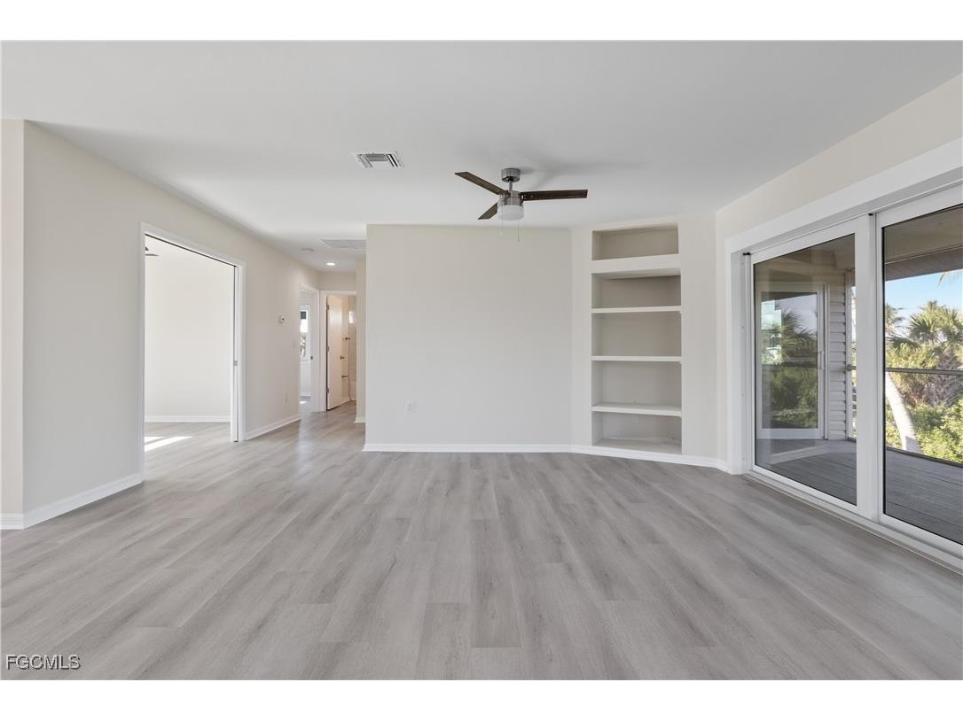 9297 Kincaid Court Sanibel FL 33957 2025006486 image12