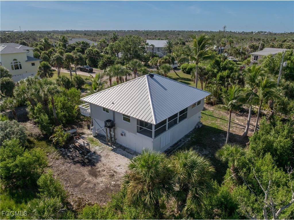 9297 Kincaid Court Sanibel FL 33957 2025006486 image9