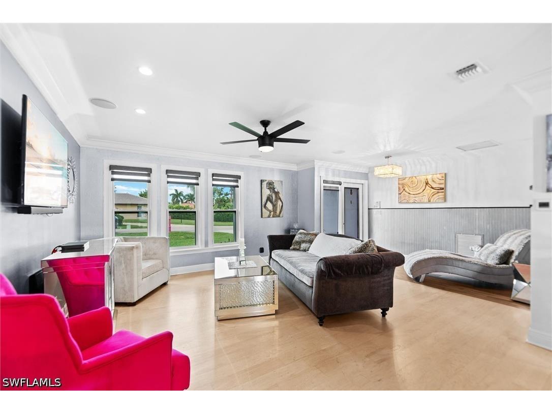 93 7th Street Bonita Springs FL 34134 226022586 image12