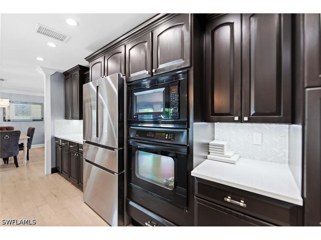 93 7th Street Bonita Springs FL 34134 226022586 image8