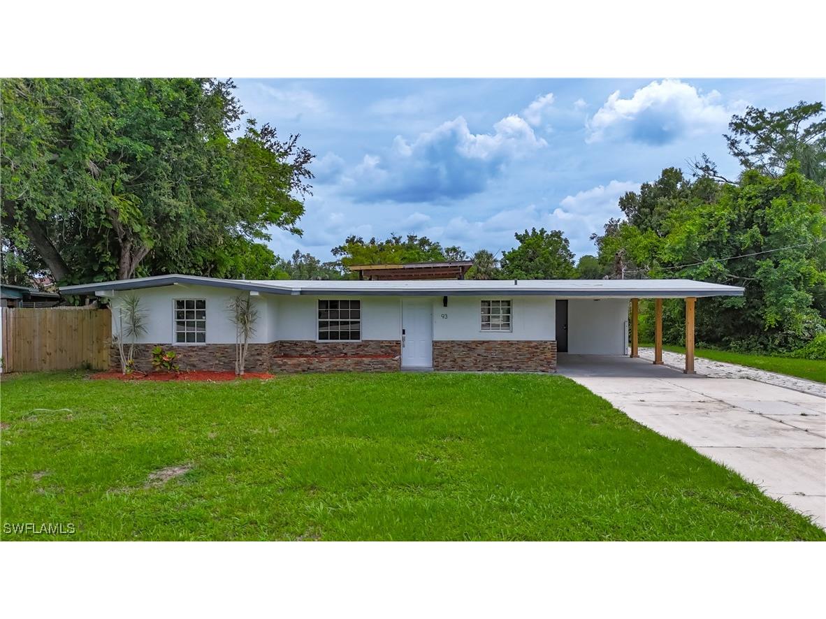 93 E Mariana Avenue North Fort Myers FL 33917 225054086 image1