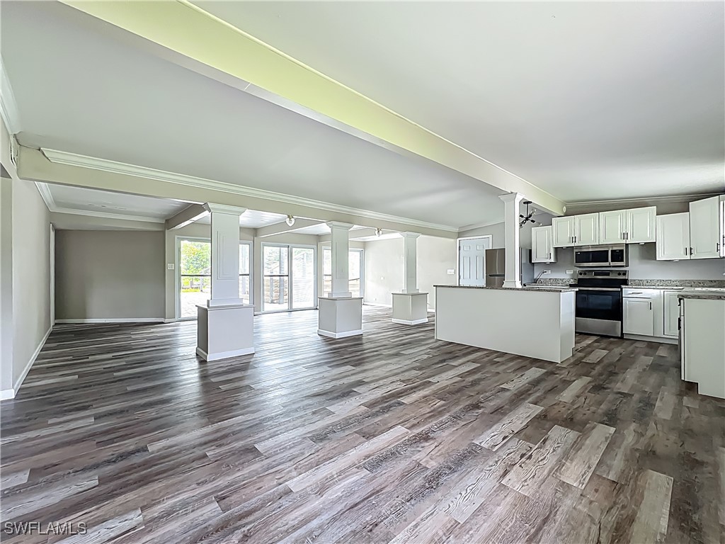 93 E Mariana Avenue North Fort Myers FL 33917 225054086 image5