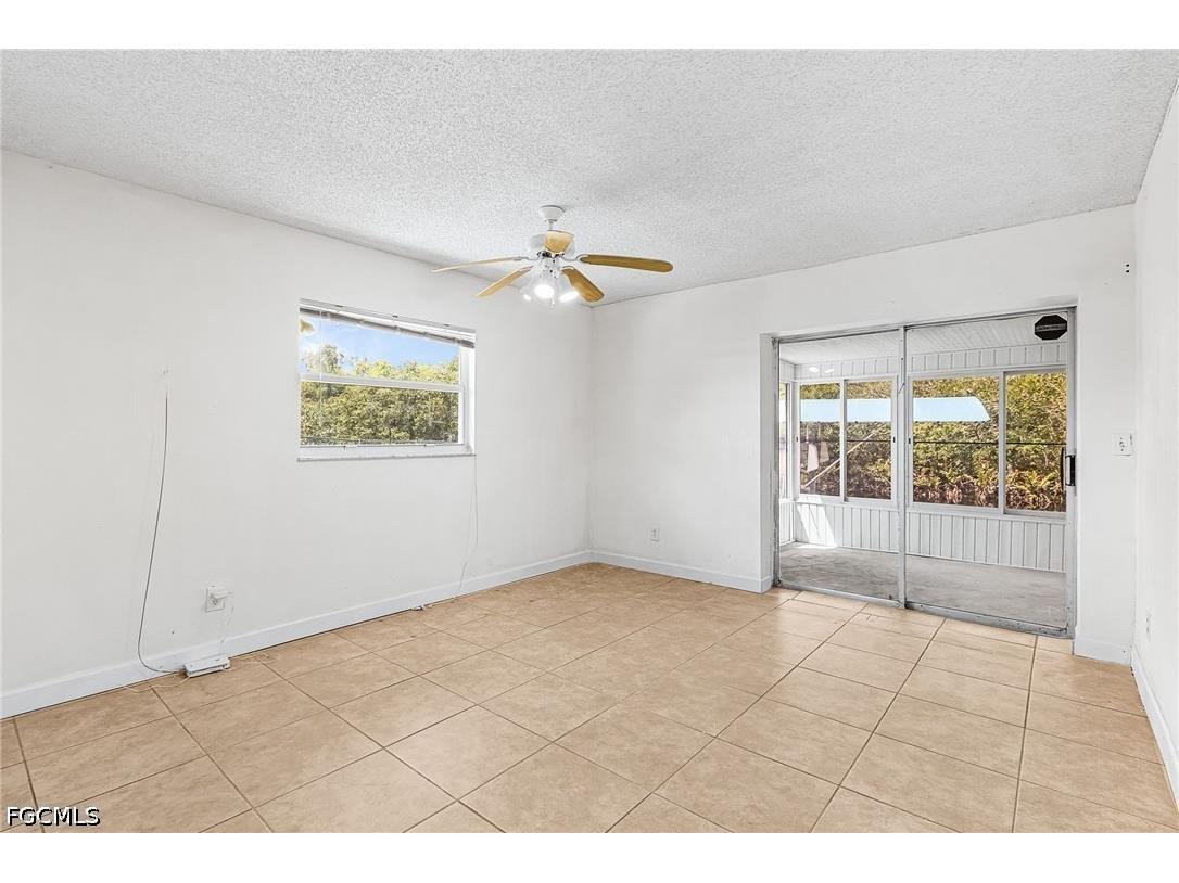 93 Glenmont Drive W North Fort Myers FL 33917 2026017251 image13