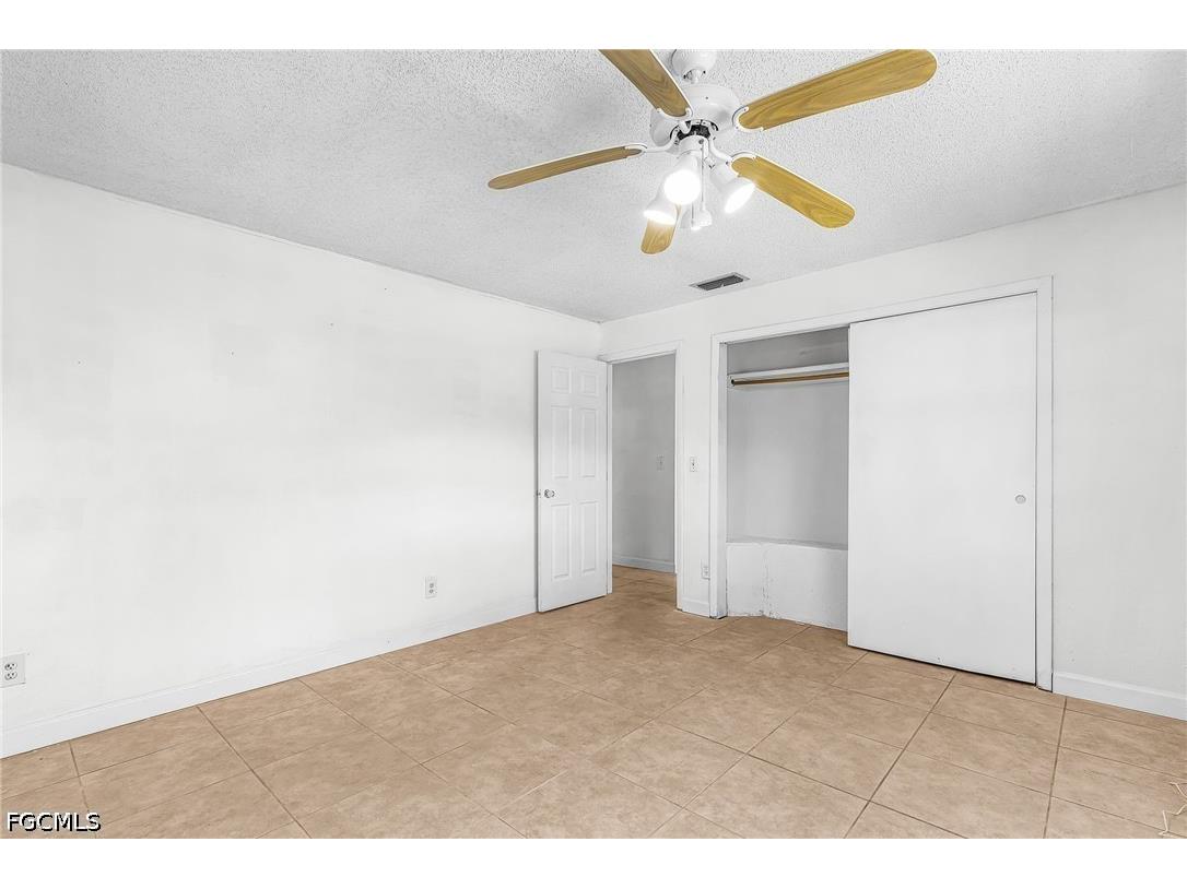 93 Glenmont Drive W North Fort Myers FL 33917 2026017251 image14