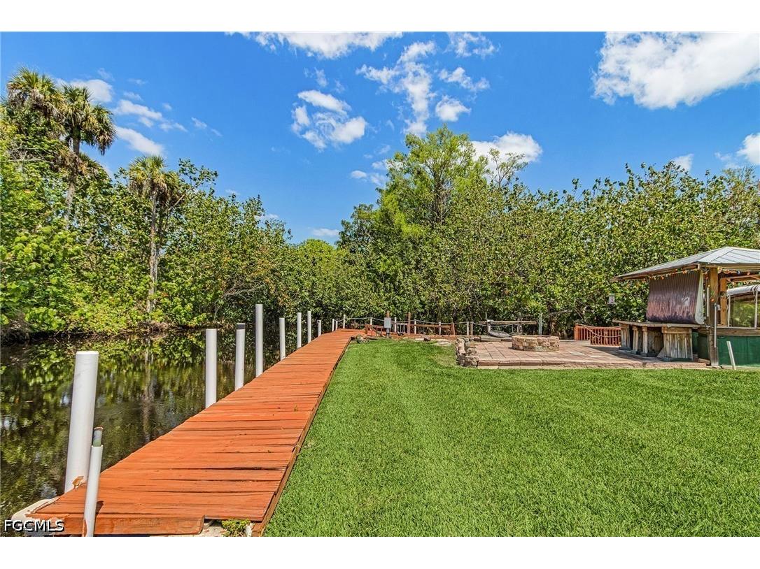 93 Glenmont Drive W North Fort Myers FL 33917 2026017251 image26