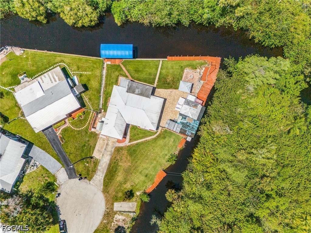 93 Glenmont Drive W North Fort Myers FL 33917 2026017251 image34