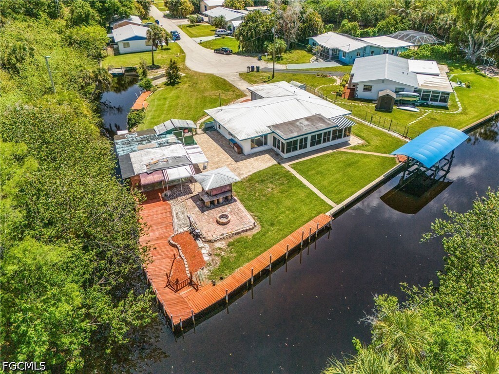 93 Glenmont Drive W North Fort Myers FL 33917 2026017251 image35