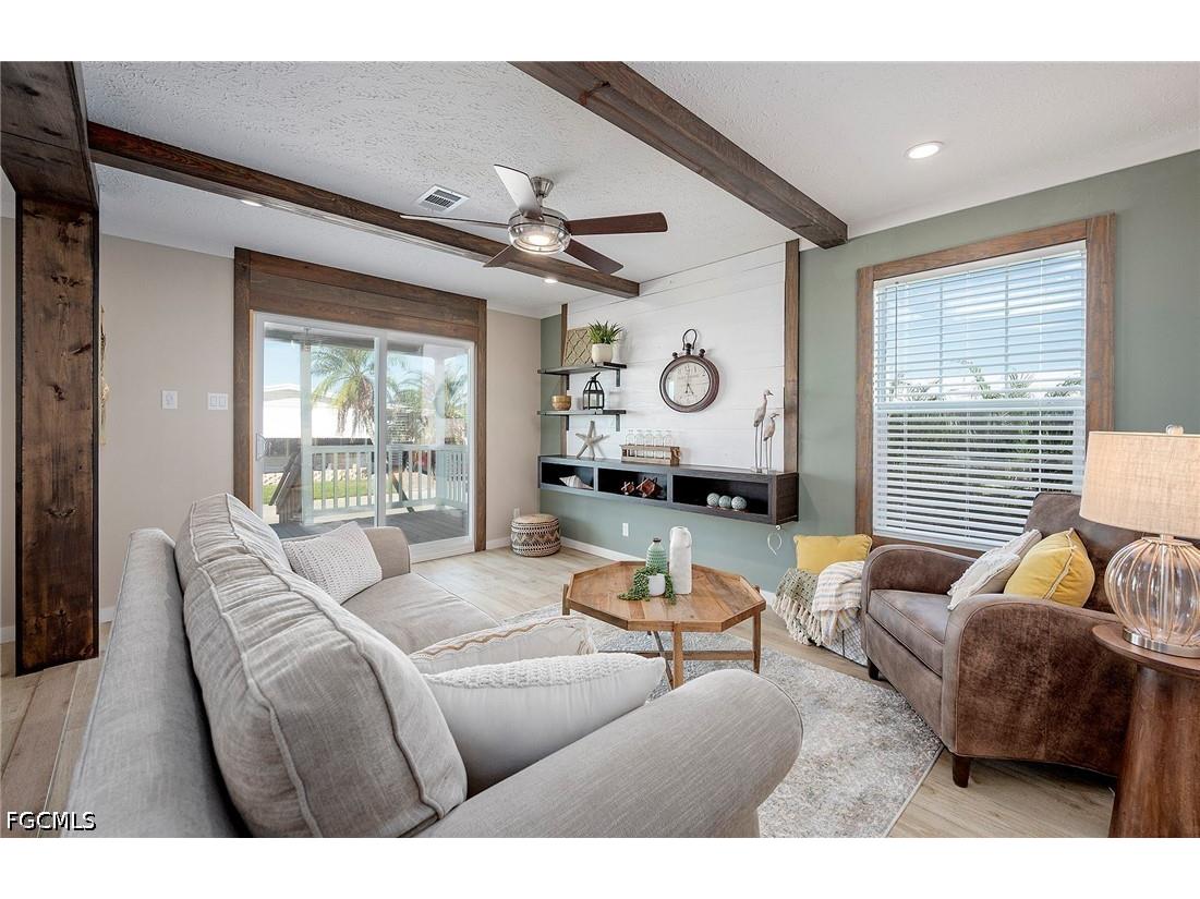 93 Poinsettia Drive Fort Myers FL 33905 2026022765 image6