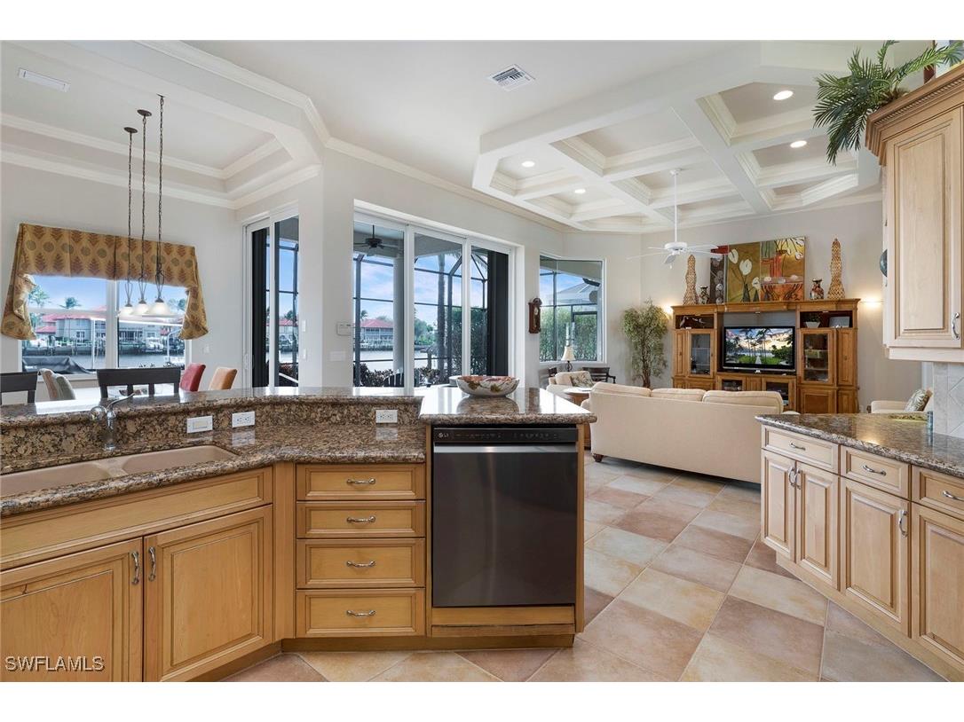 93 S Seas Court Marco Island FL 34145 225081872 image16