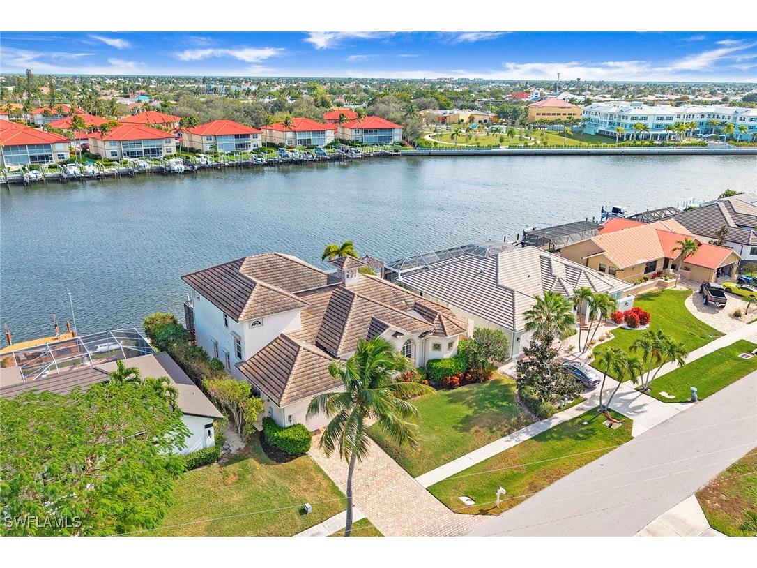 93 S Seas Court Marco Island FL 34145 225081872 image42