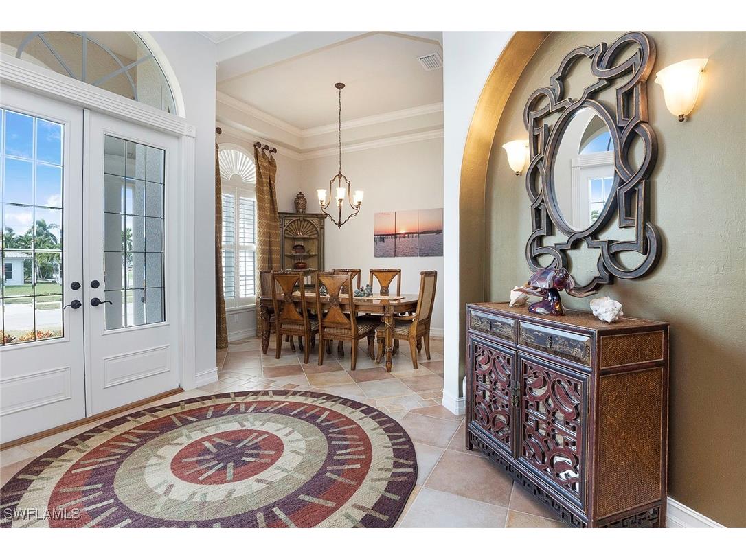 93 S Seas Court Marco Island FL 34145 225081872 image5