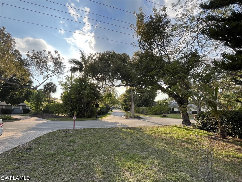 930 13th Street N Naples FL 34102 226013342 image4