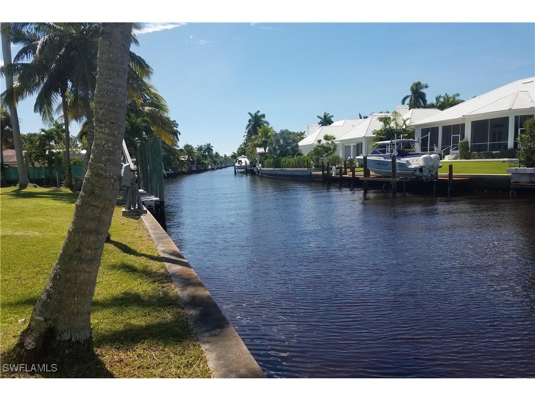 930 18th Avenue S Naples FL 34102 225068501 image11