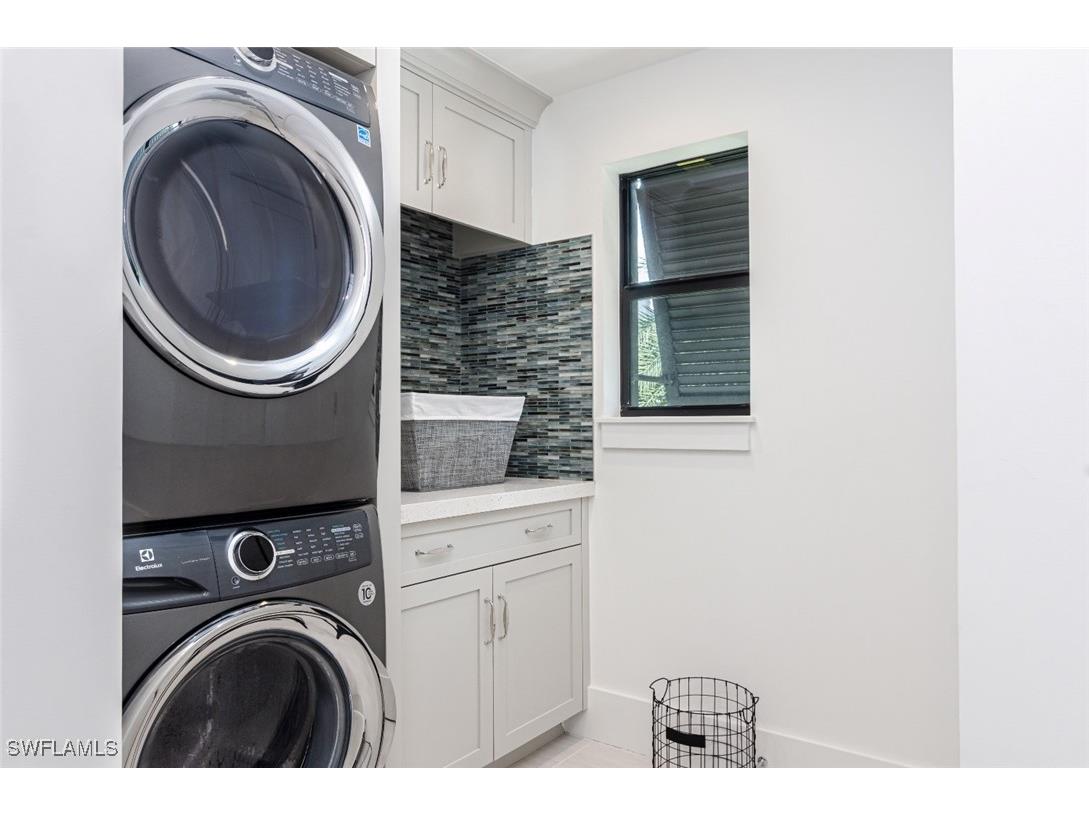 930 9th Street S #930 Naples FL 34102 225060515 image16