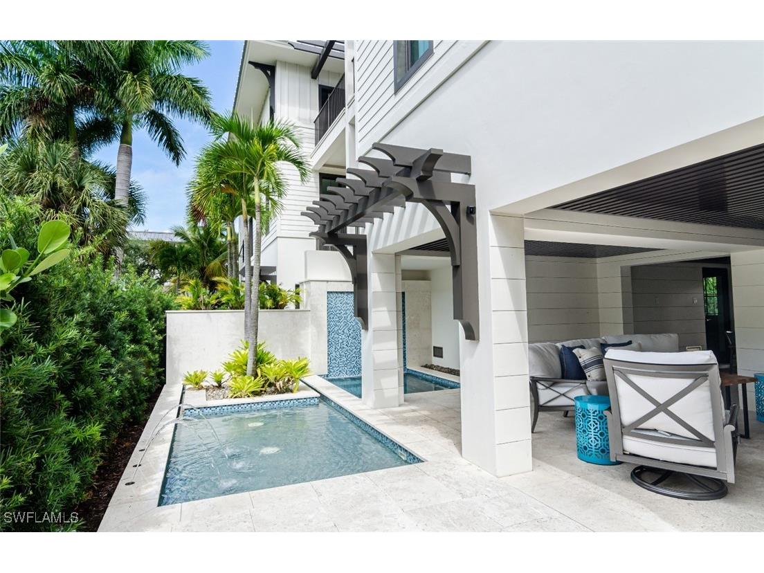 930 9th Street S #930 Naples FL 34102 225060515 image6