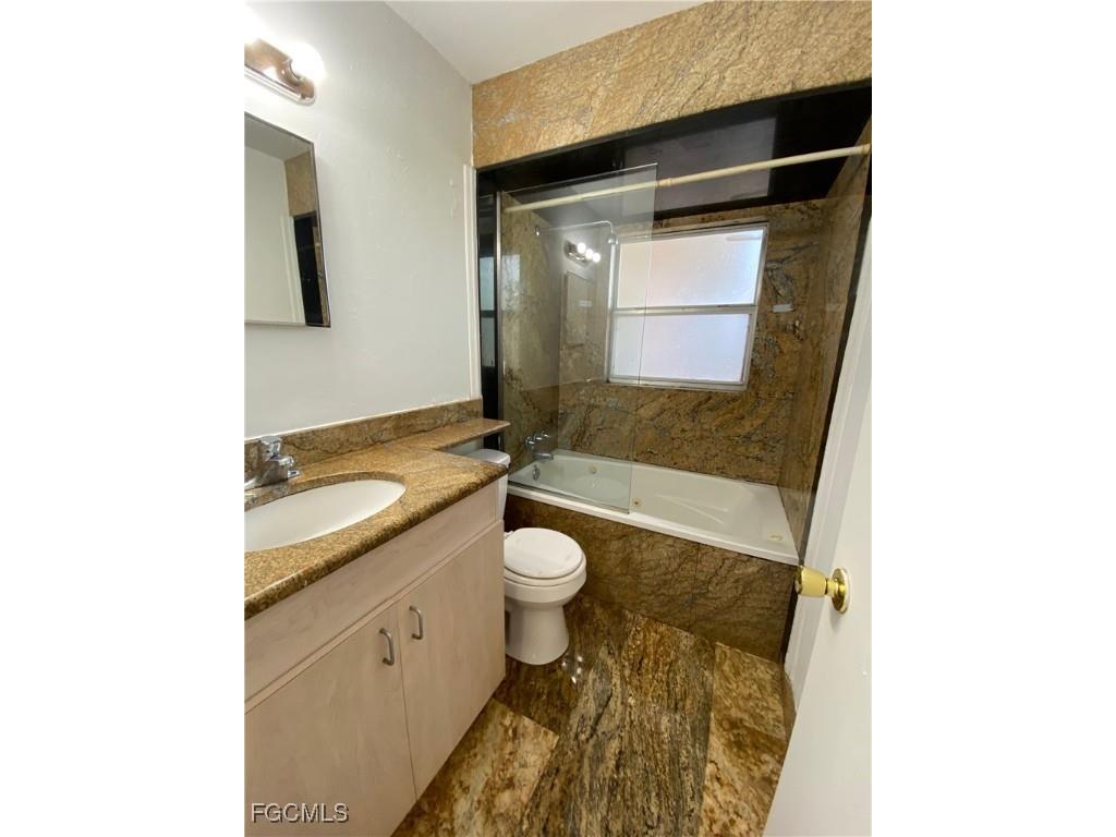 930 Jasmine Street North Fort Myers FL 33903 2025017419 image11