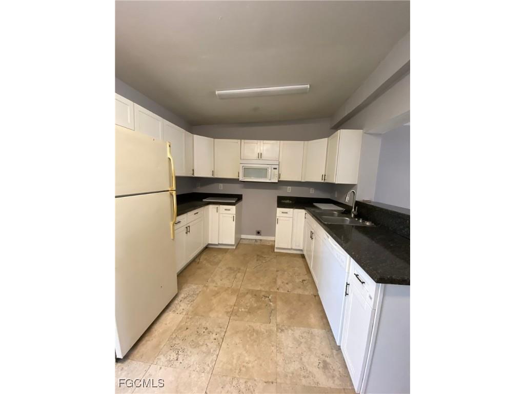 930 Jasmine Street North Fort Myers FL 33903 2025017419 image12