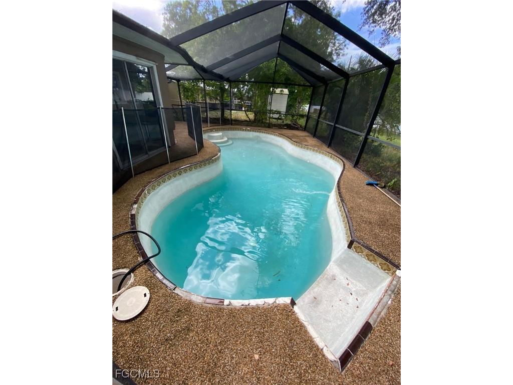 930 Jasmine Street North Fort Myers FL 33903 2025017419 image2