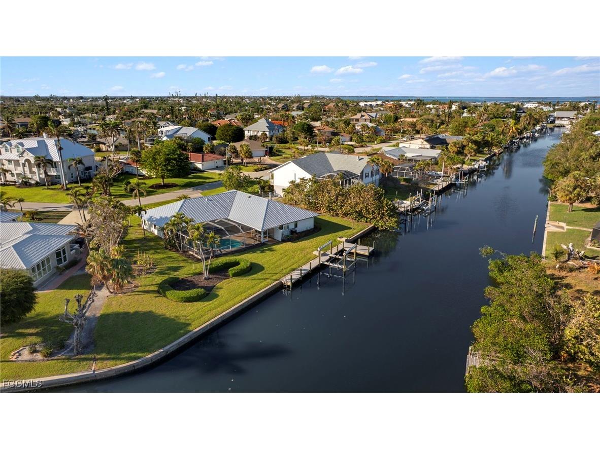 930 Kings Crown Drive Sanibel FL 33957 2025019682 image1