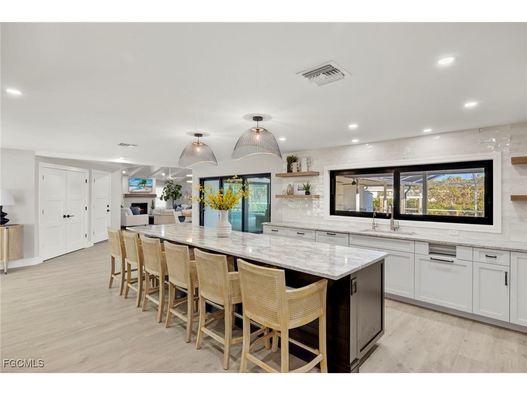 930 Kings Crown Drive Sanibel FL 33957 2025019682 image11