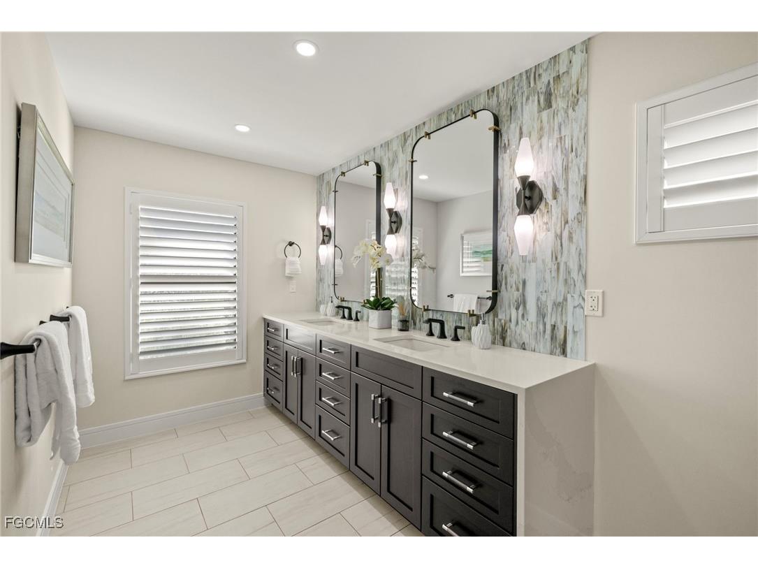 930 Kings Crown Drive Sanibel FL 33957 2025019682 image22