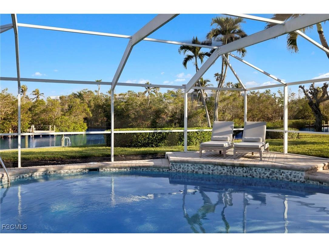 930 Kings Crown Drive Sanibel FL 33957 2025019682 image33