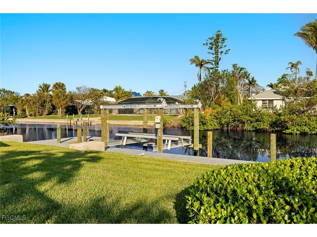 930 Kings Crown Drive Sanibel FL 33957 2025019682 image36