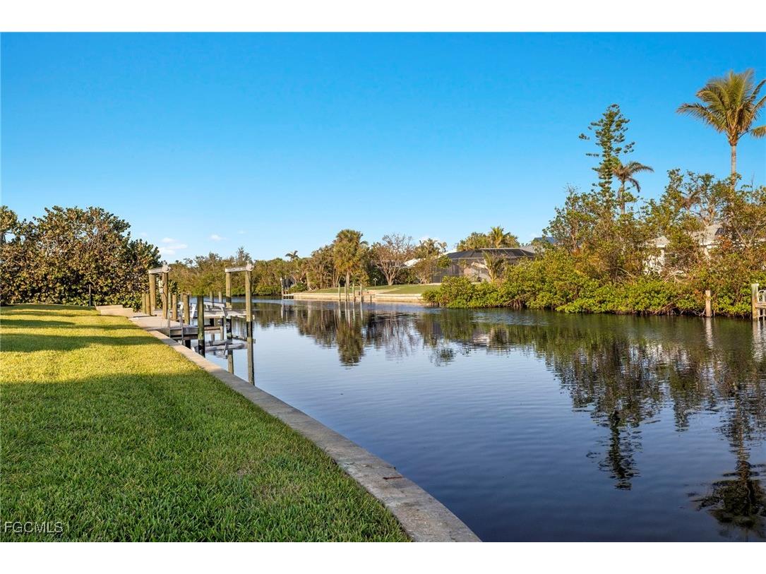 930 Kings Crown Drive Sanibel FL 33957 2025019682 image38