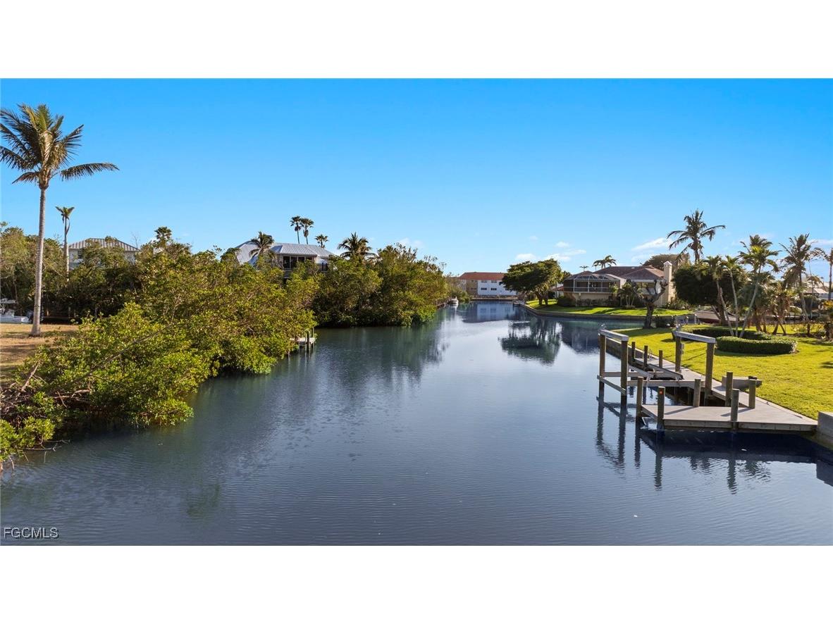 930 Kings Crown Drive Sanibel FL 33957 2025019682 image42