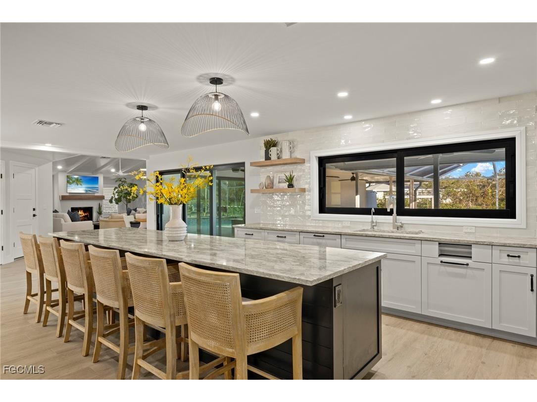 930 Kings Crown Drive Sanibel FL 33957 2025019682 image9