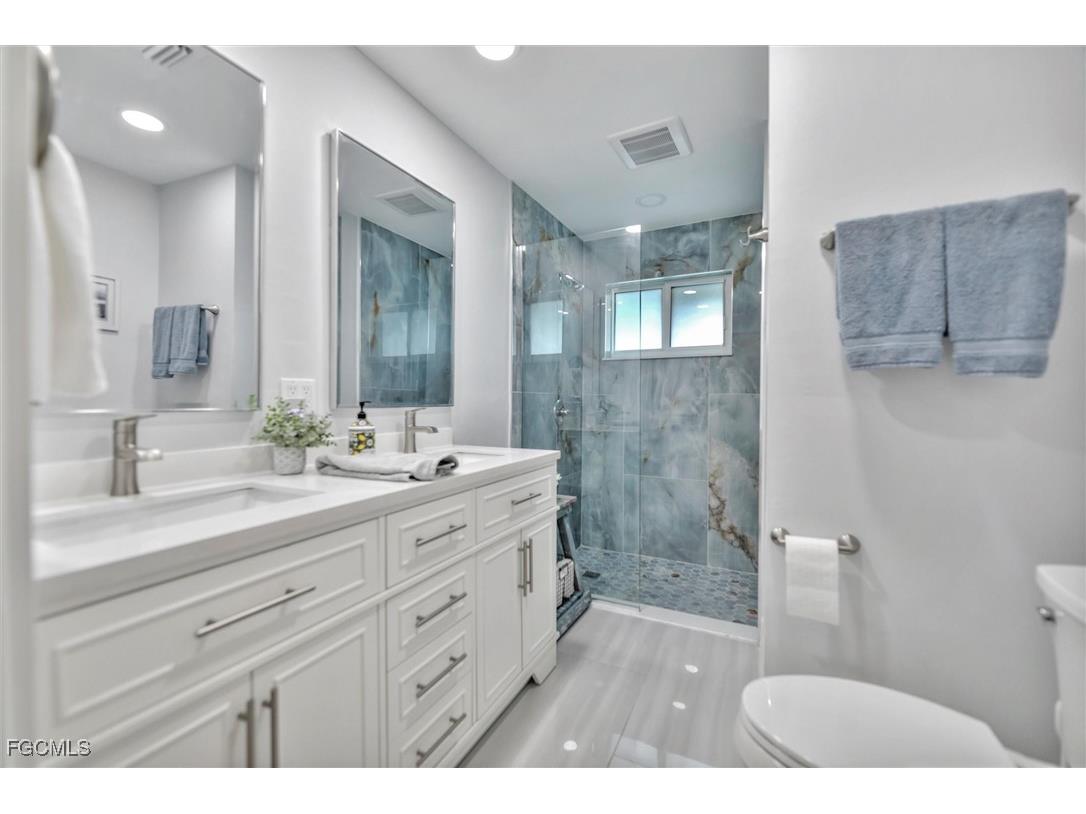 930 Lindgren Boulevard Sanibel FL 33957 2025014174 image23