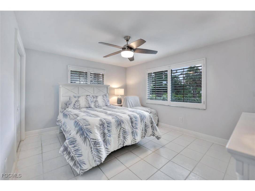 930 Lindgren Boulevard Sanibel FL 33957 2025014174 image27