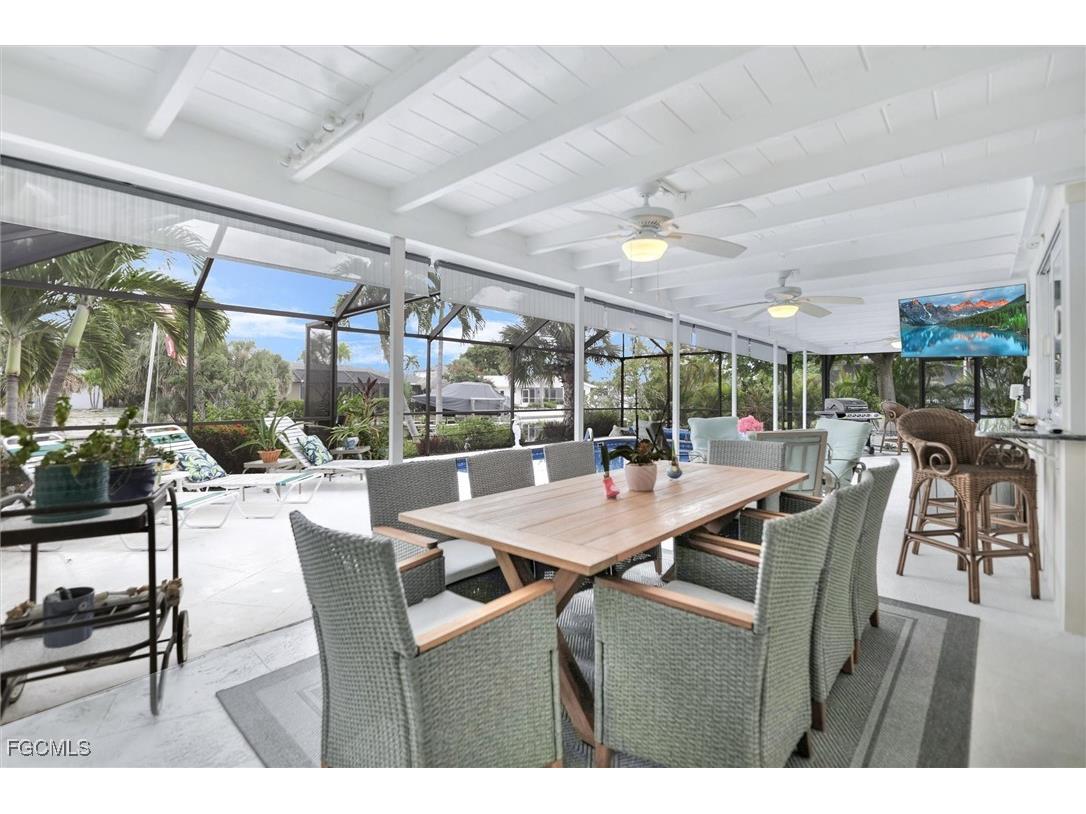 930 Lindgren Boulevard Sanibel FL 33957 2025014174 image34