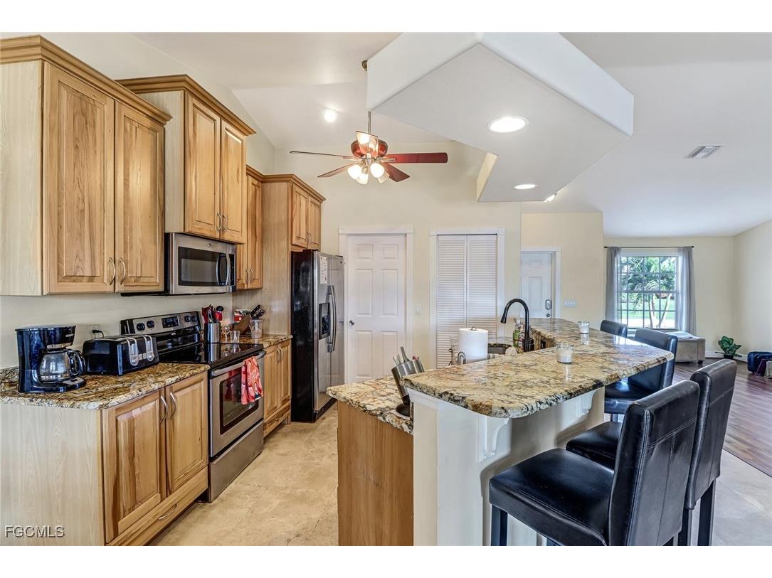 930 SW 37th Terrace Cape Coral FL 33914 2025009161 image14