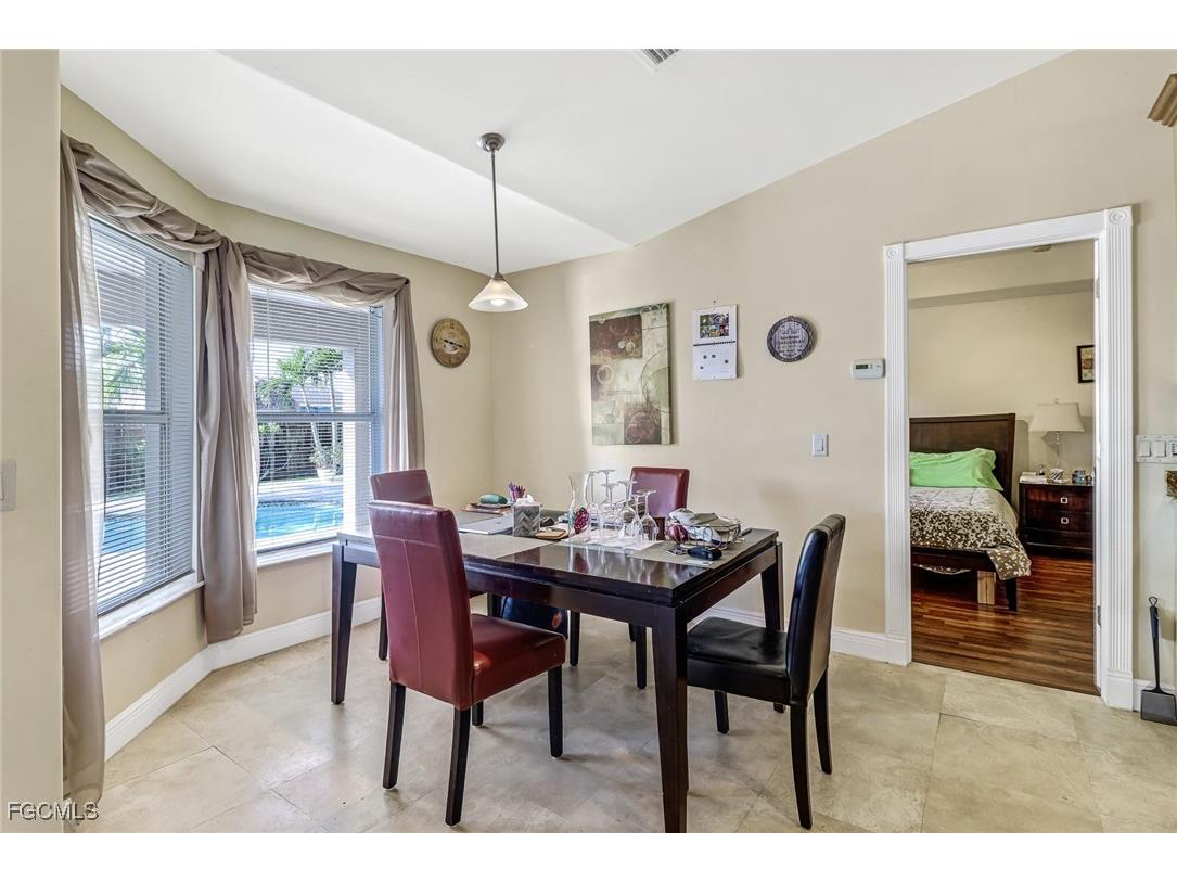 930 SW 37th Terrace Cape Coral FL 33914 2025009161 image17