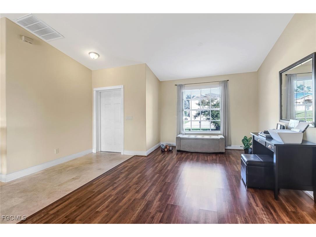 930 SW 37th Terrace Cape Coral FL 33914 2025009161 image19