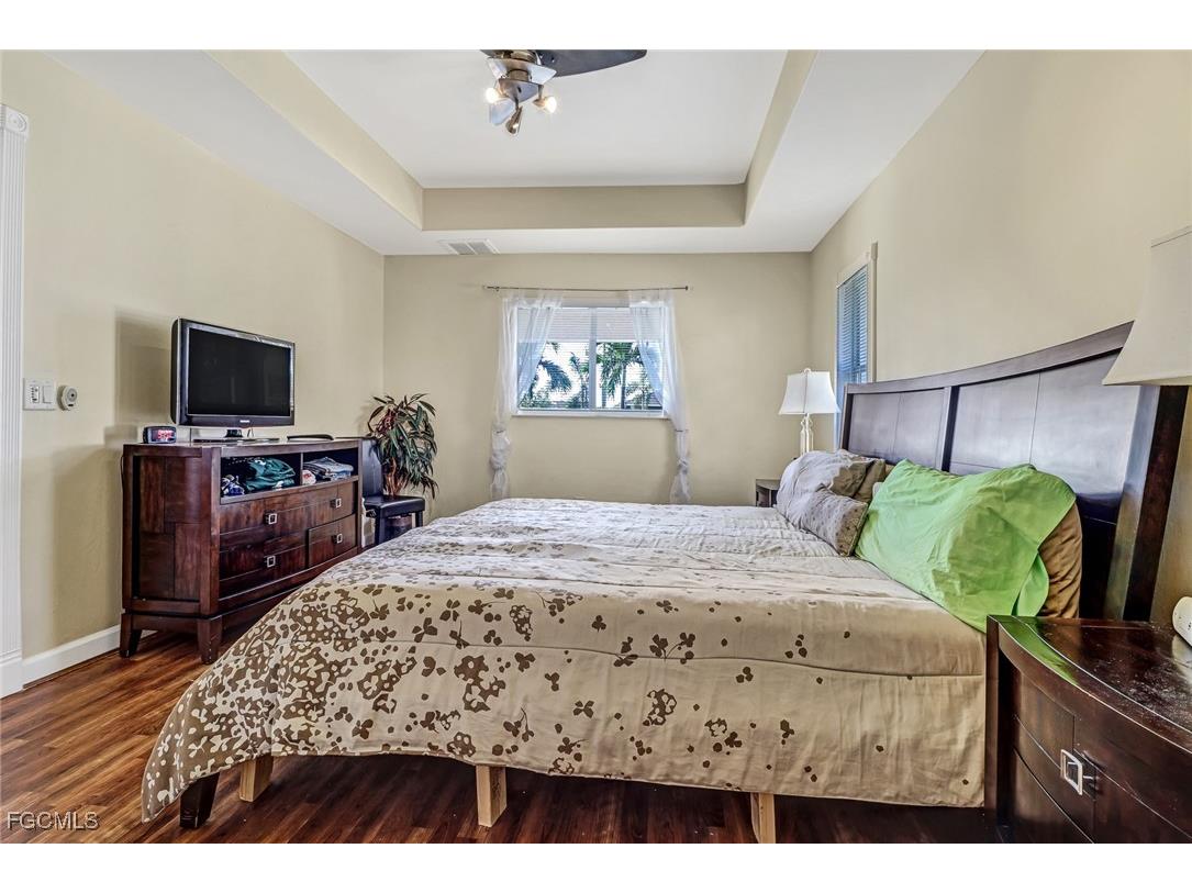 930 SW 37th Terrace Cape Coral FL 33914 2025009161 image21